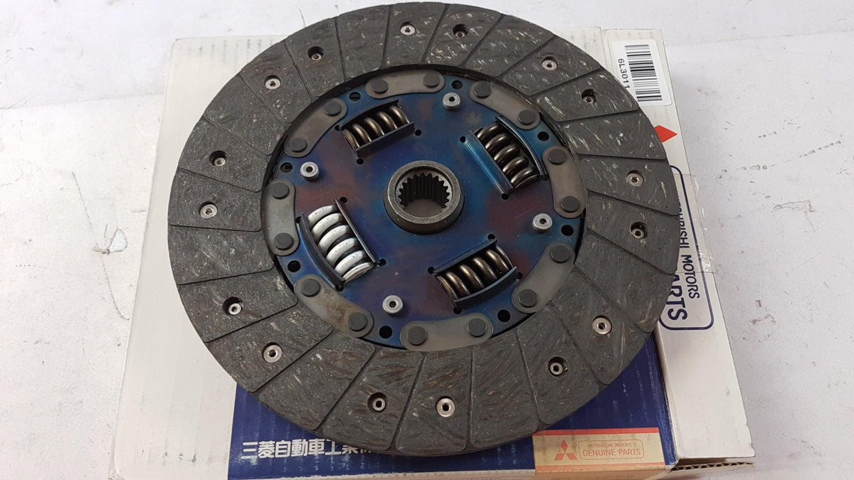 Original OE MITSUBISHI Kupplungsscheibe MD771222