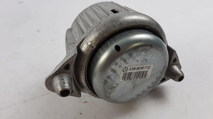 Original OE MERCEDES-BENZ Motorlager A2042405917