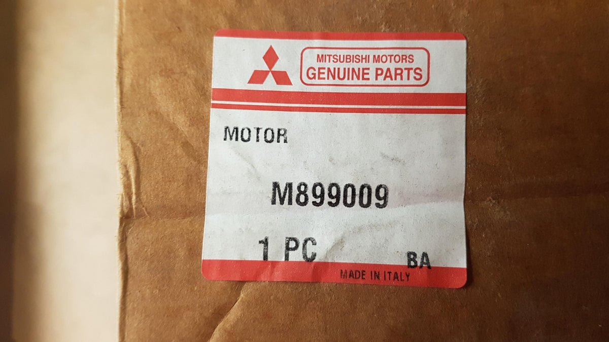 Original OE MITSUBISHI Kühlerlüfter Elektromotor M899009