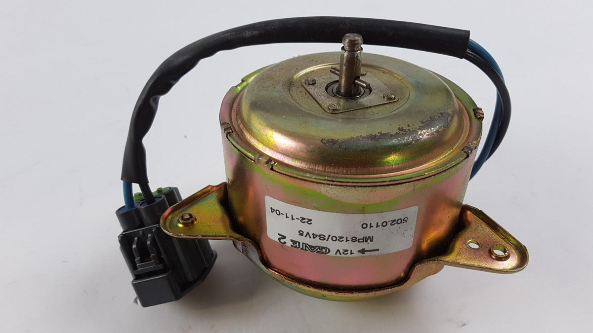 Original OE MITSUBISHI Kühlerlüfter Elektromotor M899009
