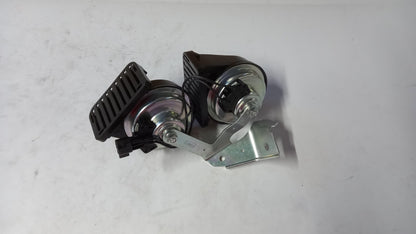 Original FORD Focus 2011-2015 Fanfare 1806687