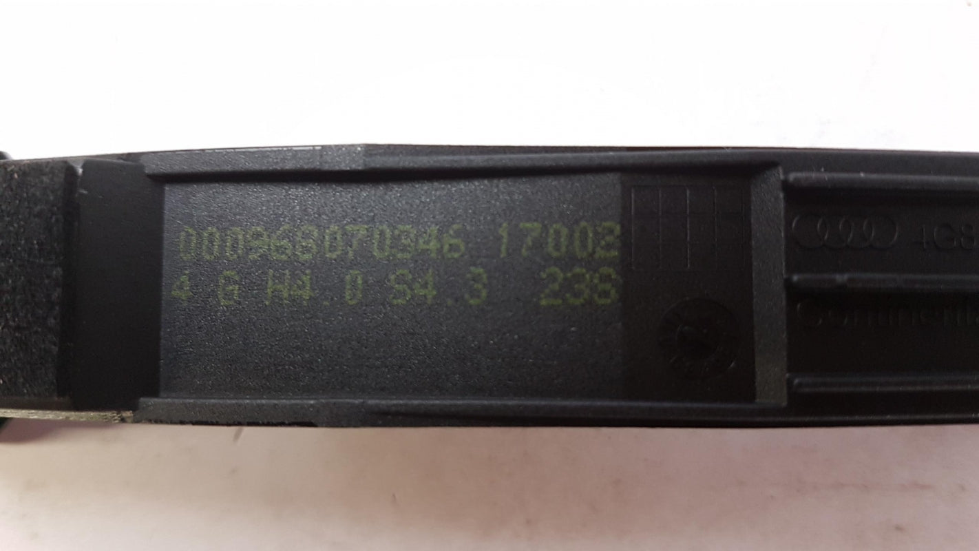 Original AUDI A1 A4 A5 A6 A7 A8 Q3 Q5 RS4-RS7 RSQ3 Sensor f. Türgriff 4G8927753B