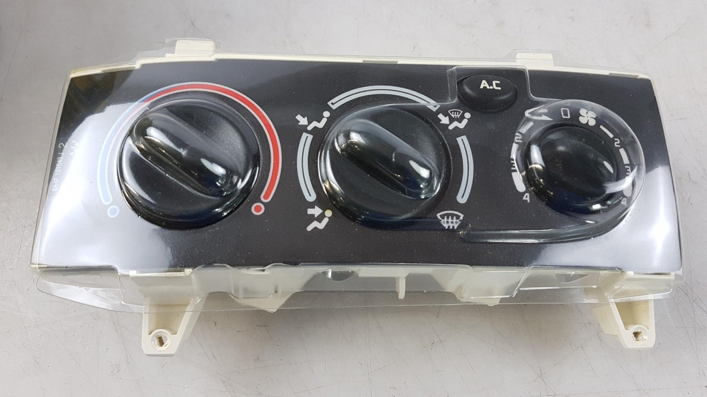 Original Megane I Klimabedienteil Gebläseregler AC 7701047248