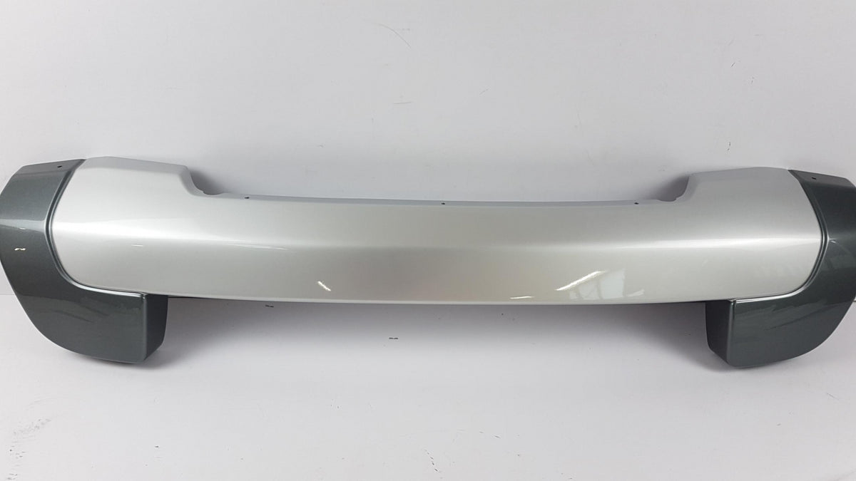 Original OE MITSUBISHI Stoßfängerabdeckung MZ313539