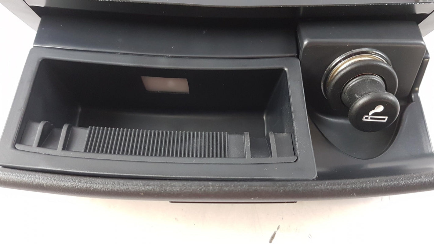 Original OE HYUNDAI/KIA Aschenbecher 845503E000