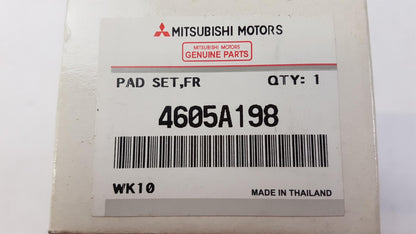 Original OE MITSUBISHI Bremsbeläge 4605A198