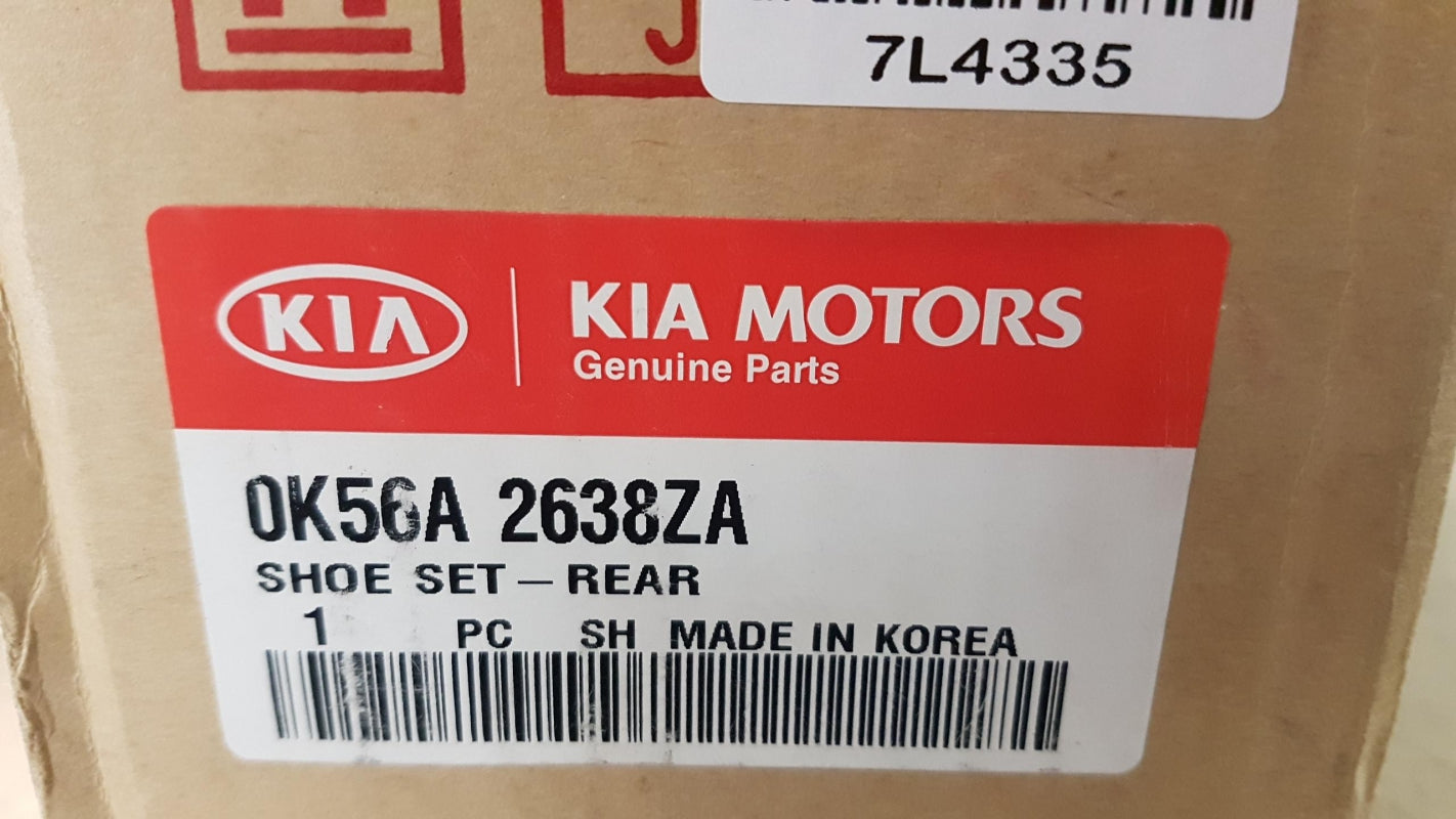 Original OE HYUNDAI/KIA Bremsbackensatz 0K56A2638ZA