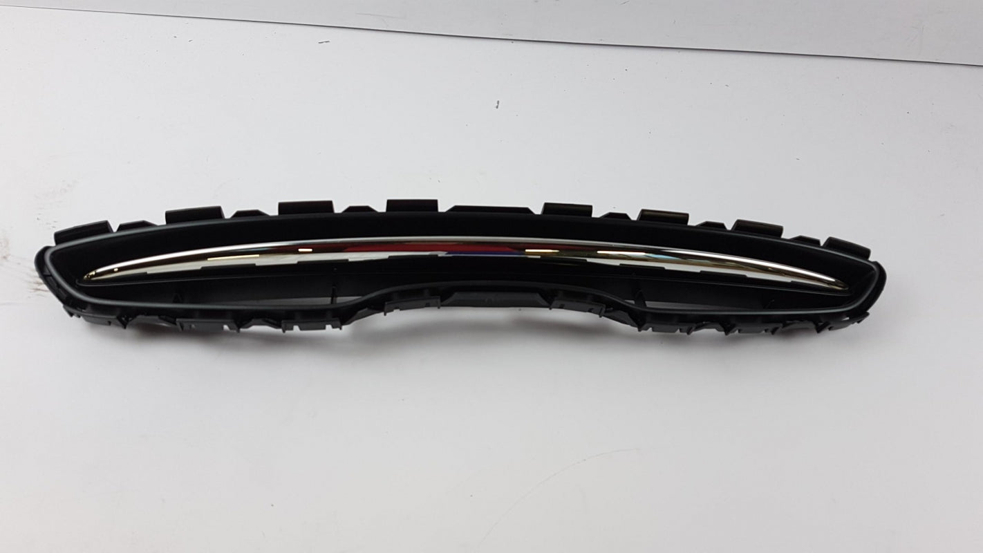 Original OE NISSAN Kühlergitter 623101HJ0A