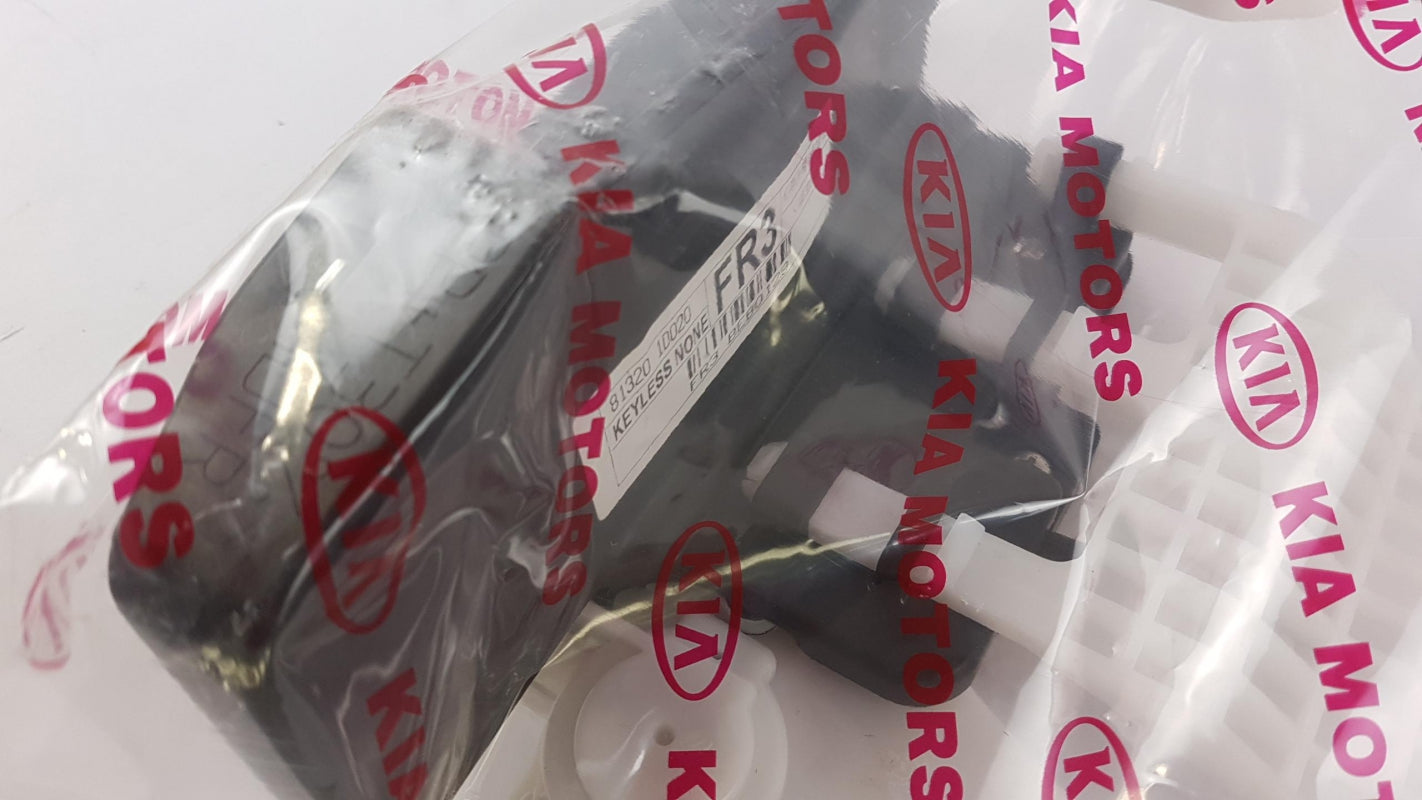 Original OE HYUNDAI/KIA Türschloss 813201D020