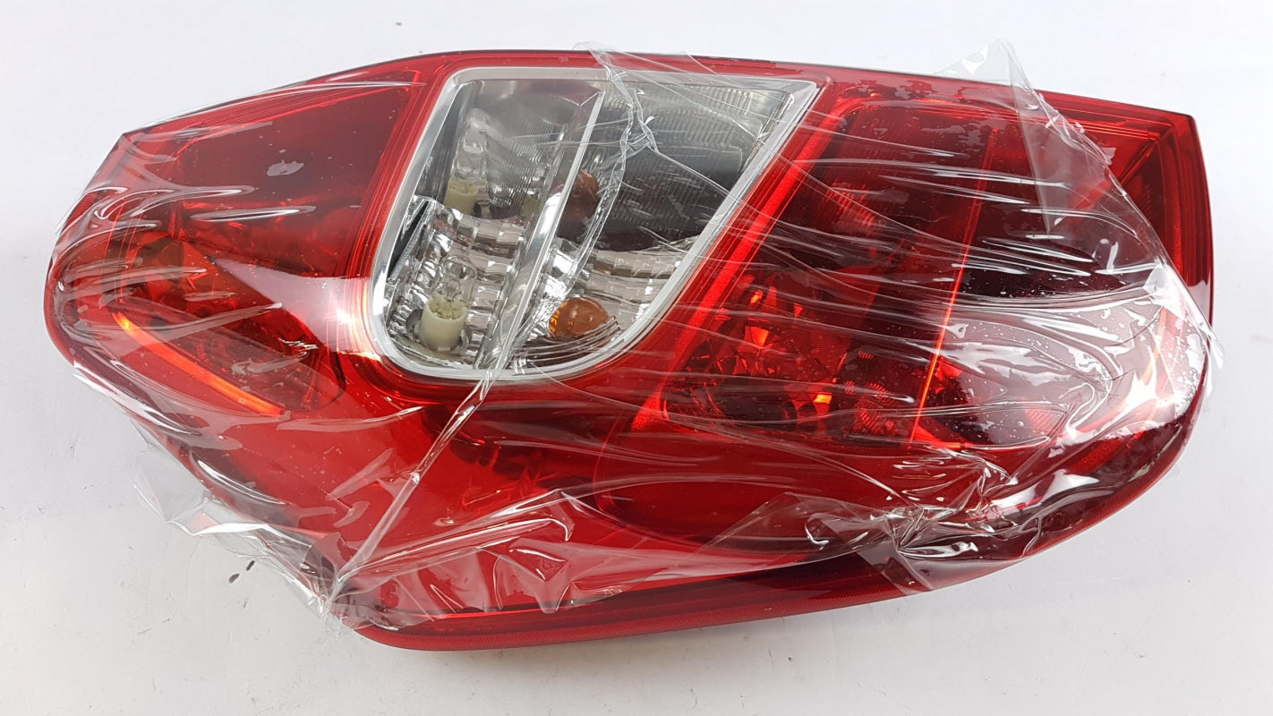 Original OE HYUNDAI/KIA Heckleuchte 924010X110