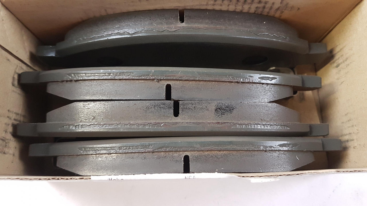 Original OE MITSUBISHI Bremsbeläge 4605A198