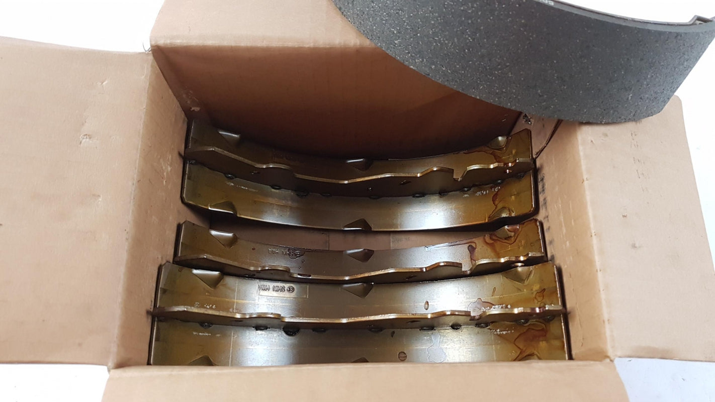Original OE HYUNDAI/KIA Bremsbackensatz 0K0Y12638Z