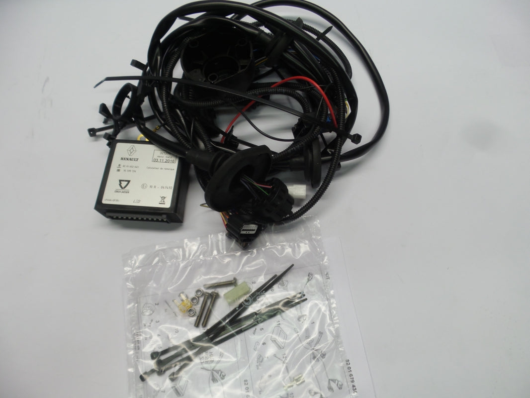 Original RENAULT DACIA Sandero 2 Anhängerkupplung Elektrosatz 7-polig 8201679436