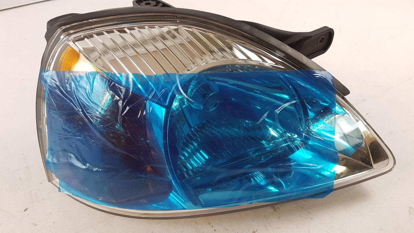 Original OE HYUNDAI/KIA headlight 92102FD010 