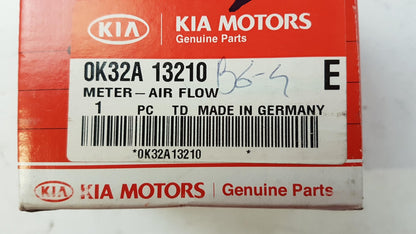 Original OE HYUNDAI/KIA Luftmassenmesser 0K32A13210