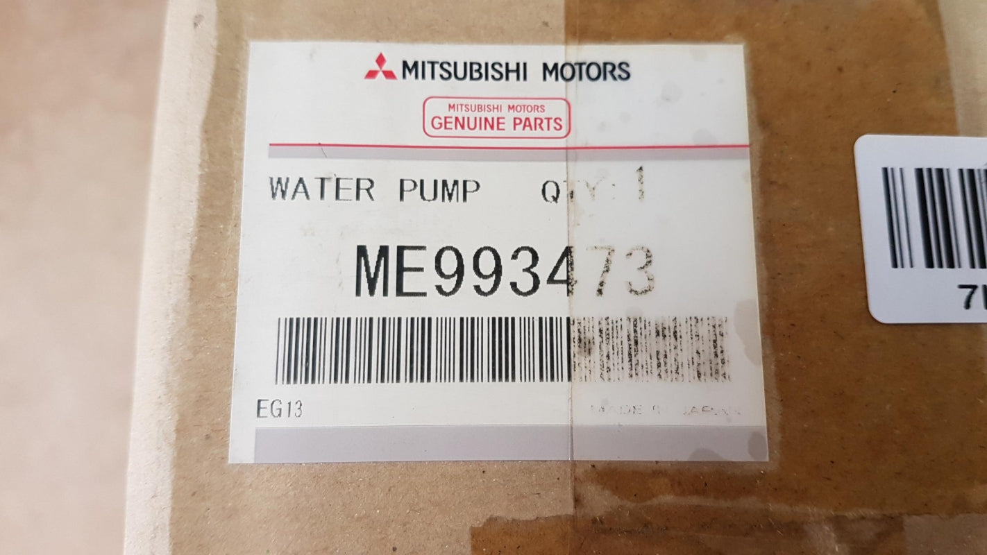 Original OE MITSUBISHI Wasserpumpe ME993473