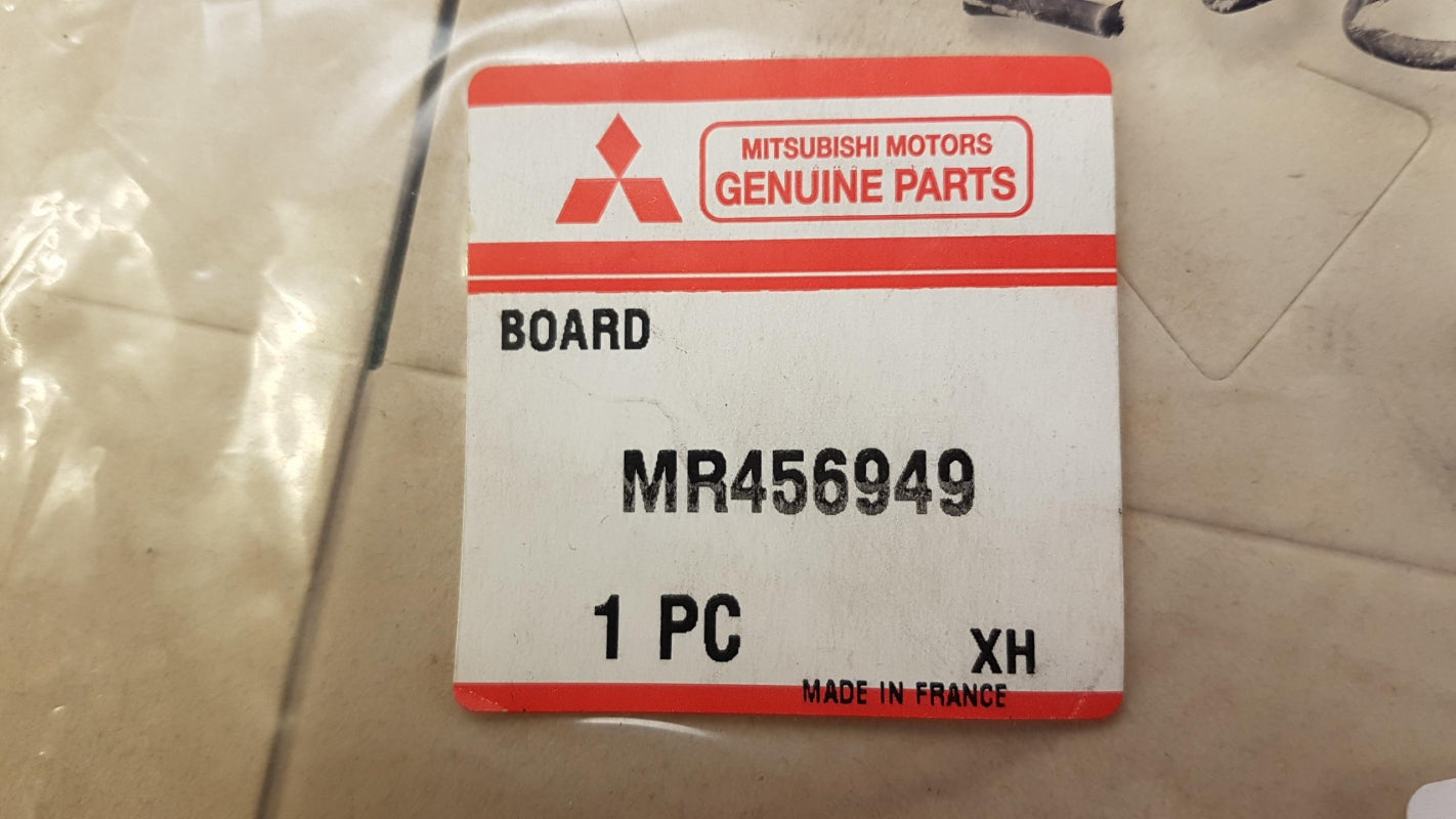 Original OE MITSUBISHI Leiterplatte MR456949