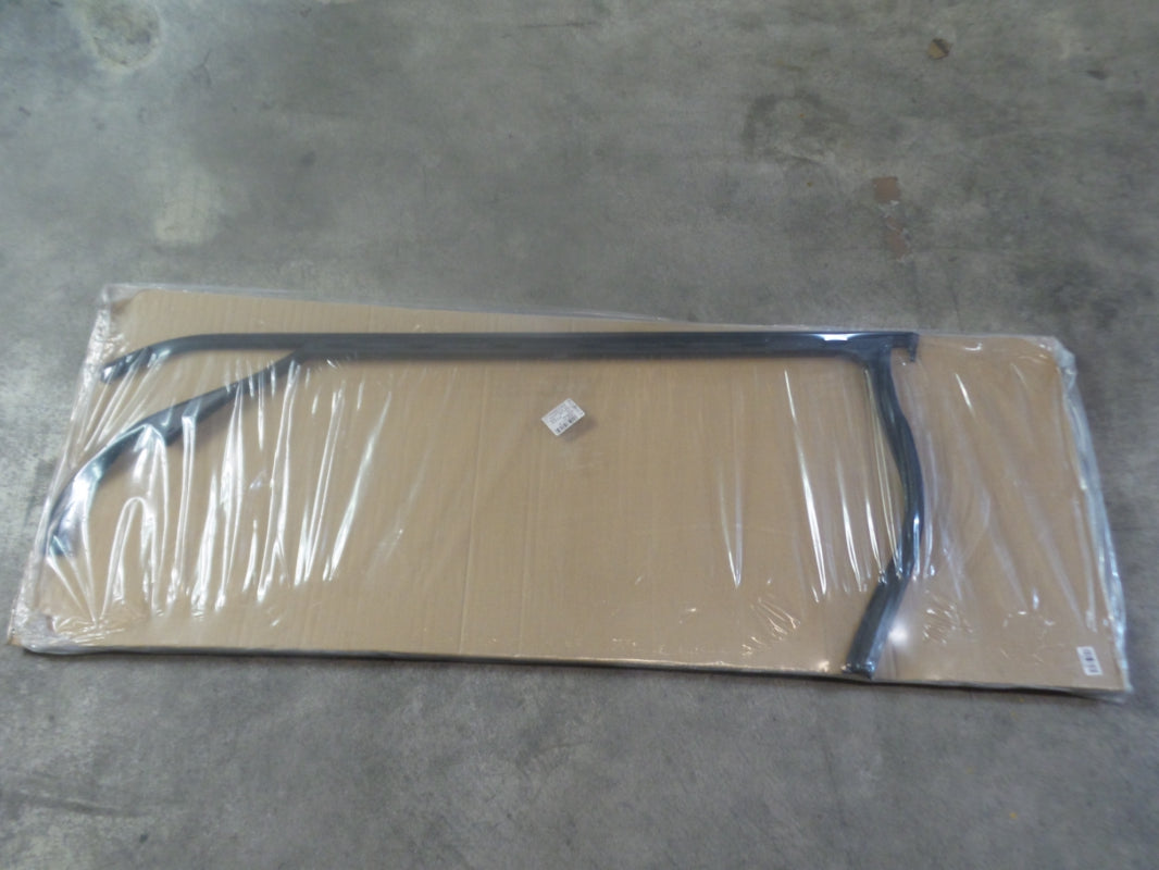 Original VW Golf 4-tür '04-'09 Fensterführung schwarz vorne rechts 1K4837432E5AP