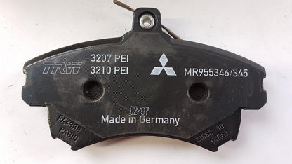 Original OE MITSUBISHI Bremsbeläge MR955351