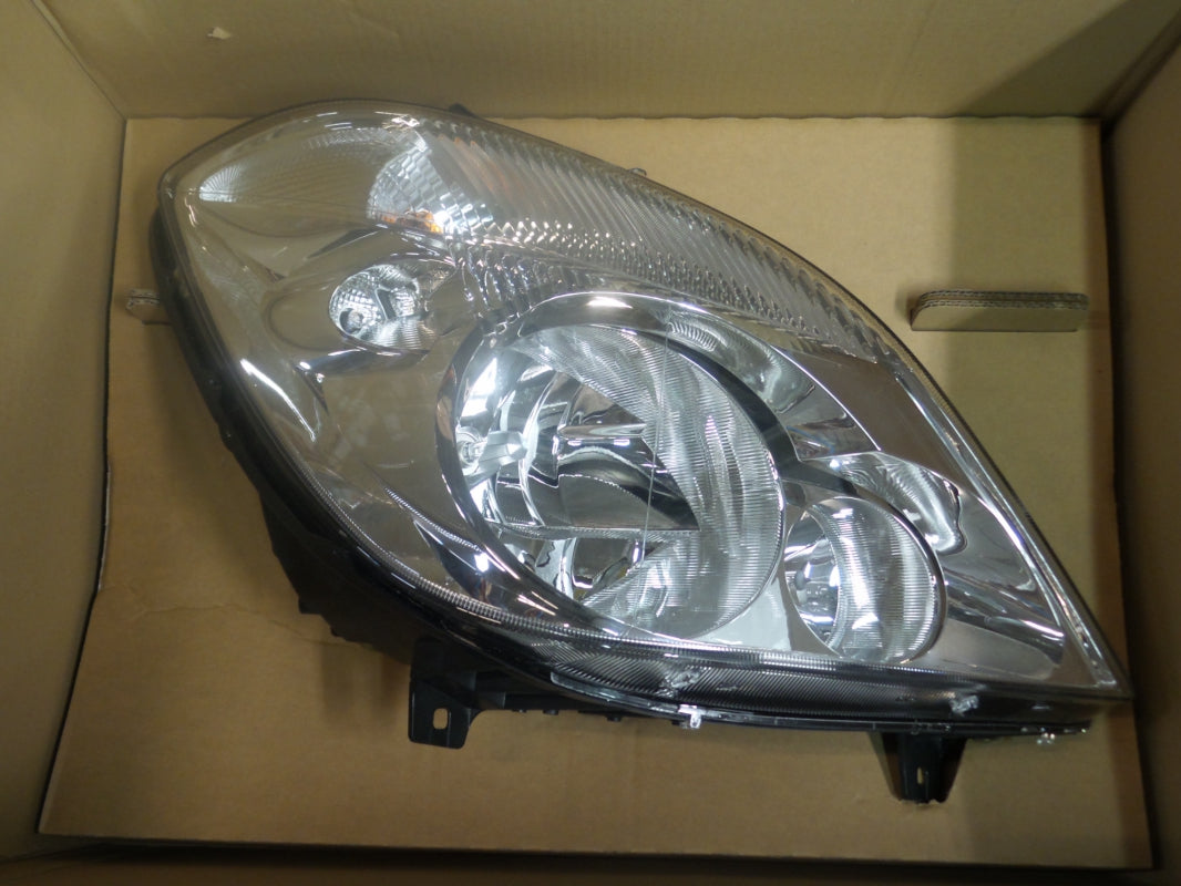 Original MERCEDES-BENZ W906 Leuchteinheit Scheinwerfer rechts A9068200661