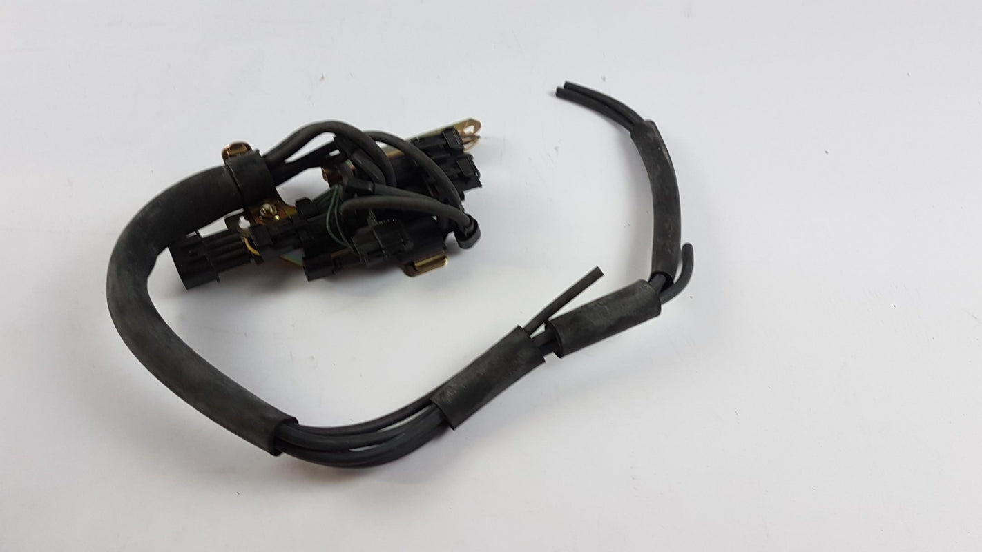 Original MITSUBISHI Pajero 1999-2006 Magnetventil ME190545