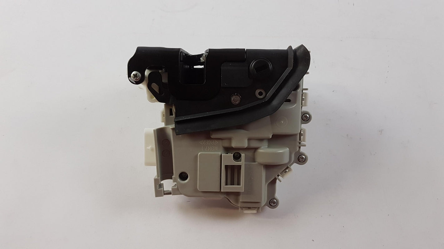 Original AUDI A1 A4 A5 Q5 RS4 RS5 Türschloss hinten links 8X0839015E