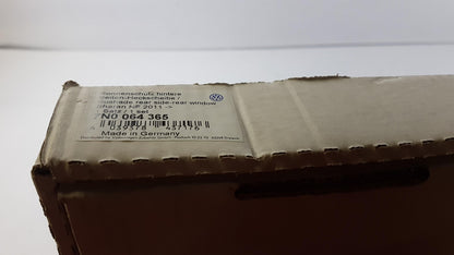 Original OE Volkswagen Sonnenschutz 7N0064365