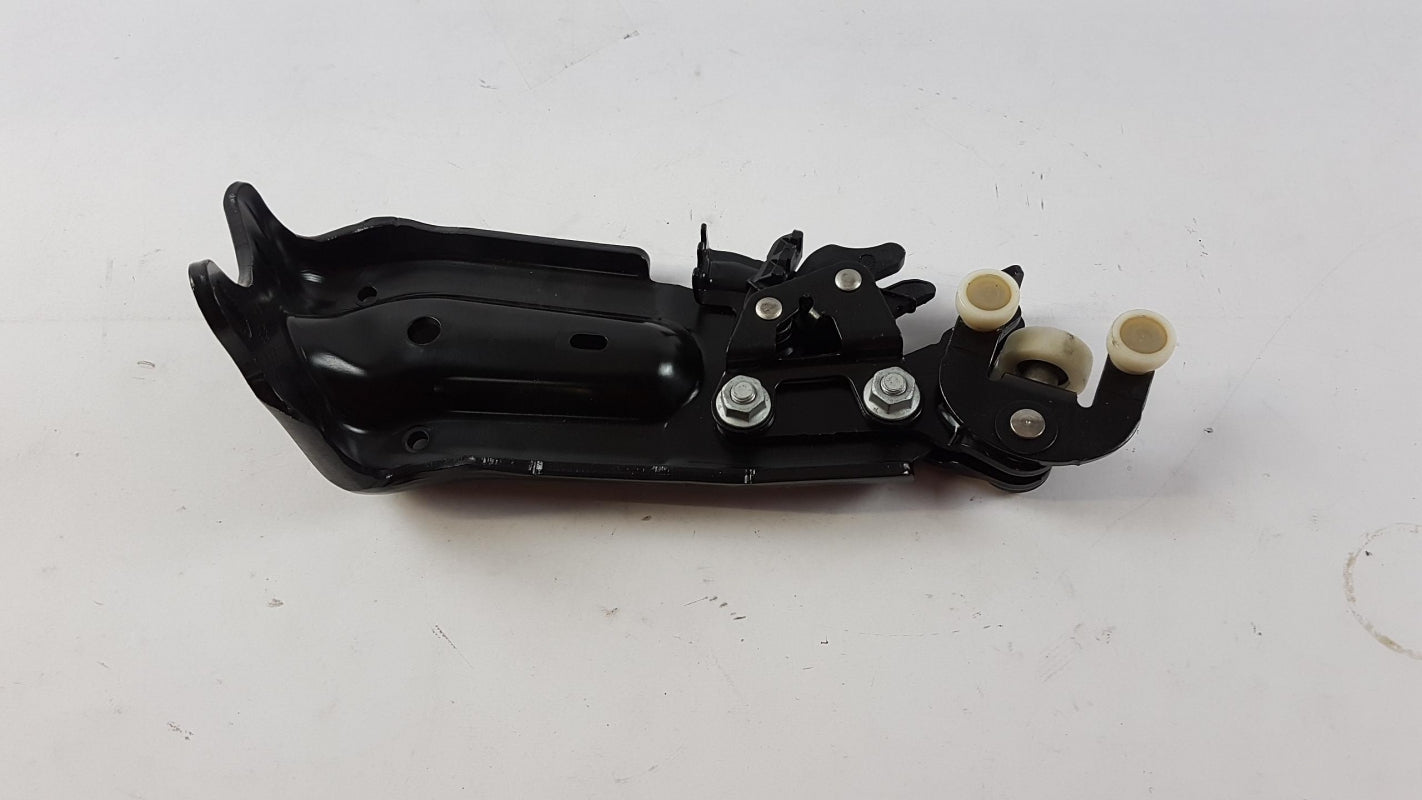 Original OE Volkswagen Schiebetür Rollenführung 7N0843398E