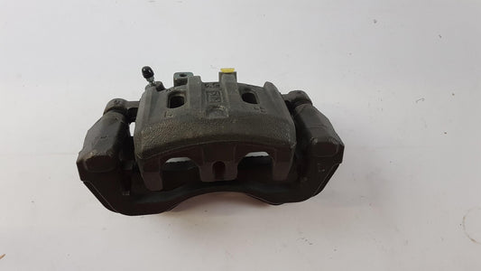 Original MITSUBISHI Pajero Sport I 1998-2008 Bremssattel Links Vorne MB858406