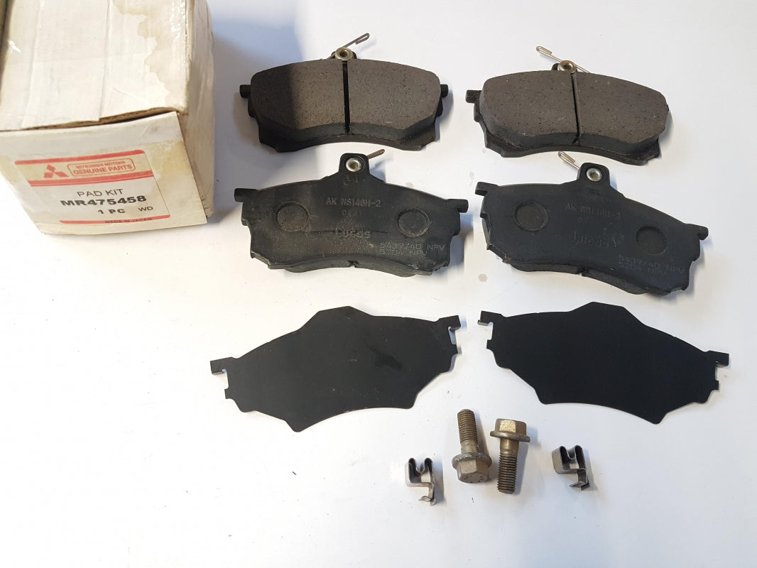 Original MITSUBISHI Carisma 1995-2003 Bremsbeläge Bremsklötze Vorne MR475458