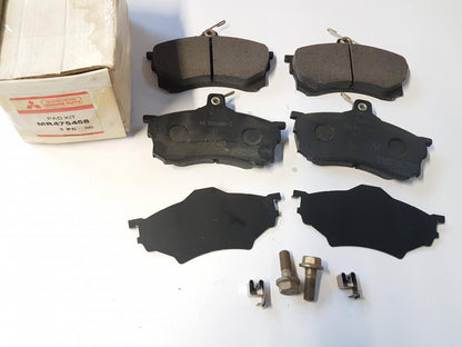 Original MITSUBISHI Carisma 1995-2003 Bremsbeläge Bremsklötze Vorne MR475458
