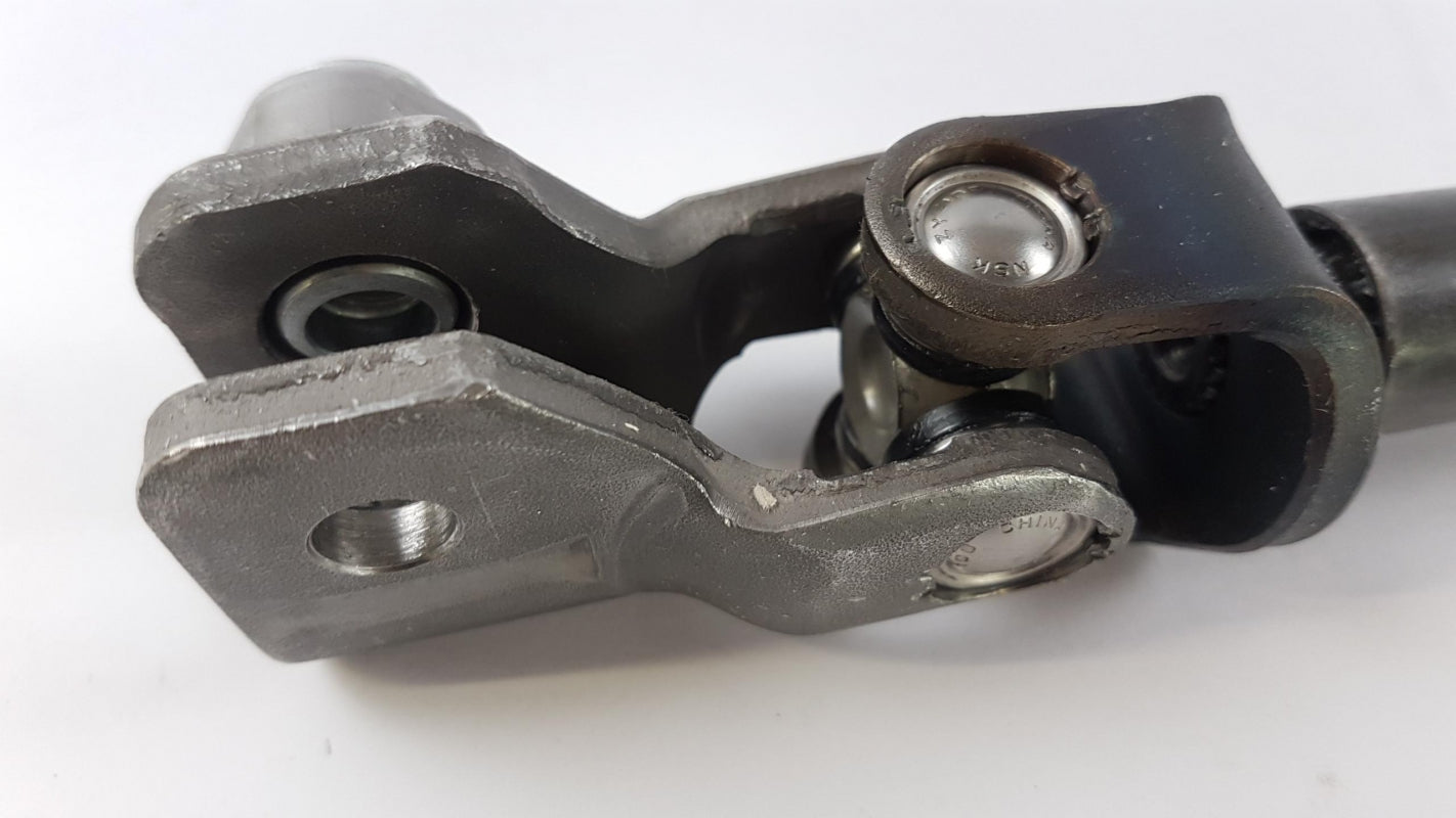 Original OE NISSAN Lenkwelle D8080BR60E