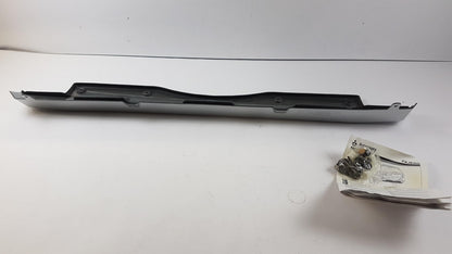 Original MITSUBISHI Pajero IV 2006- Abdeckung der Hinteren Stoßstange M313826DT1