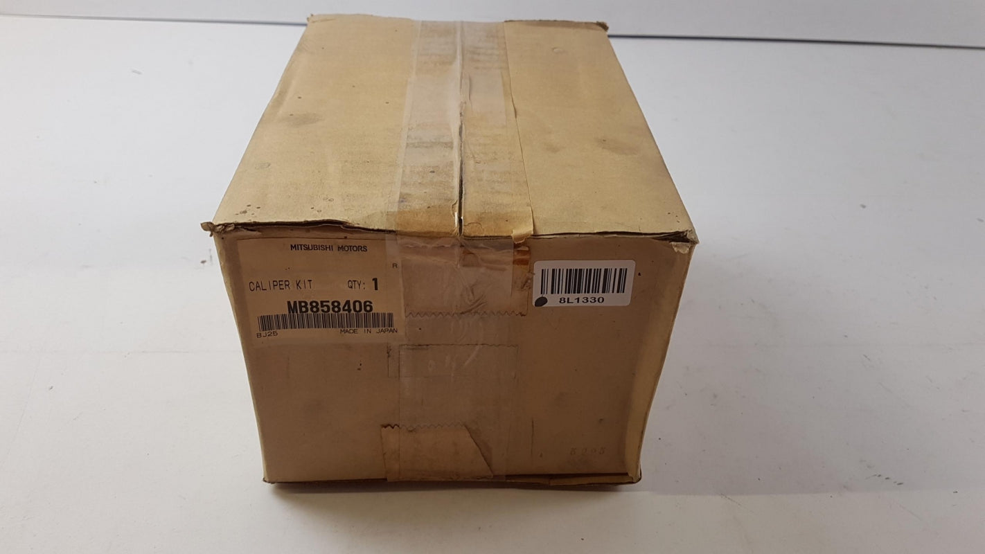 Original OE MITSUBISHI Bremssattel MB858406