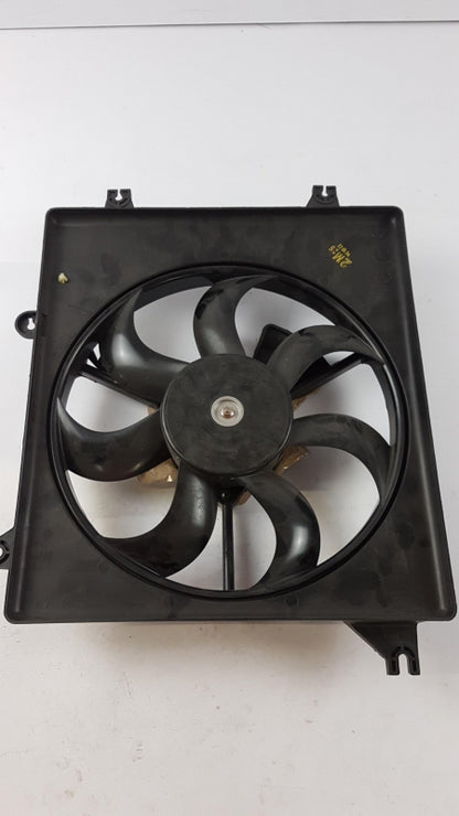 Original OE HYUNDAI/KIA Klimakondensator Lüfter 0K2C661710