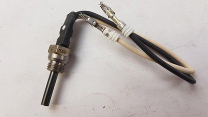 Original MERCEDES-BENZ Vito W639 Sprinter W901-905 W906 Glühkerze A0008354026