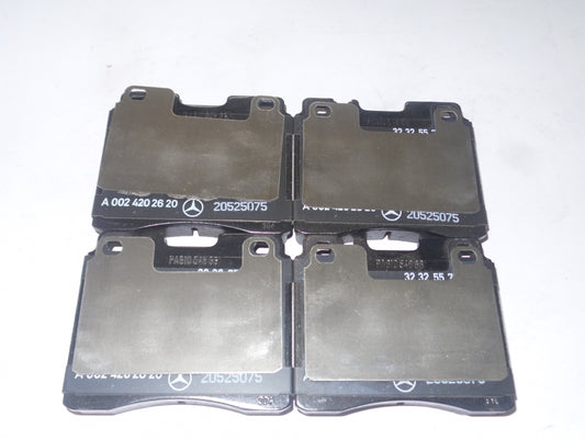 Original MERCEDES-BENZ S-klasse W140 Bremsbeläge vorne A0024202620