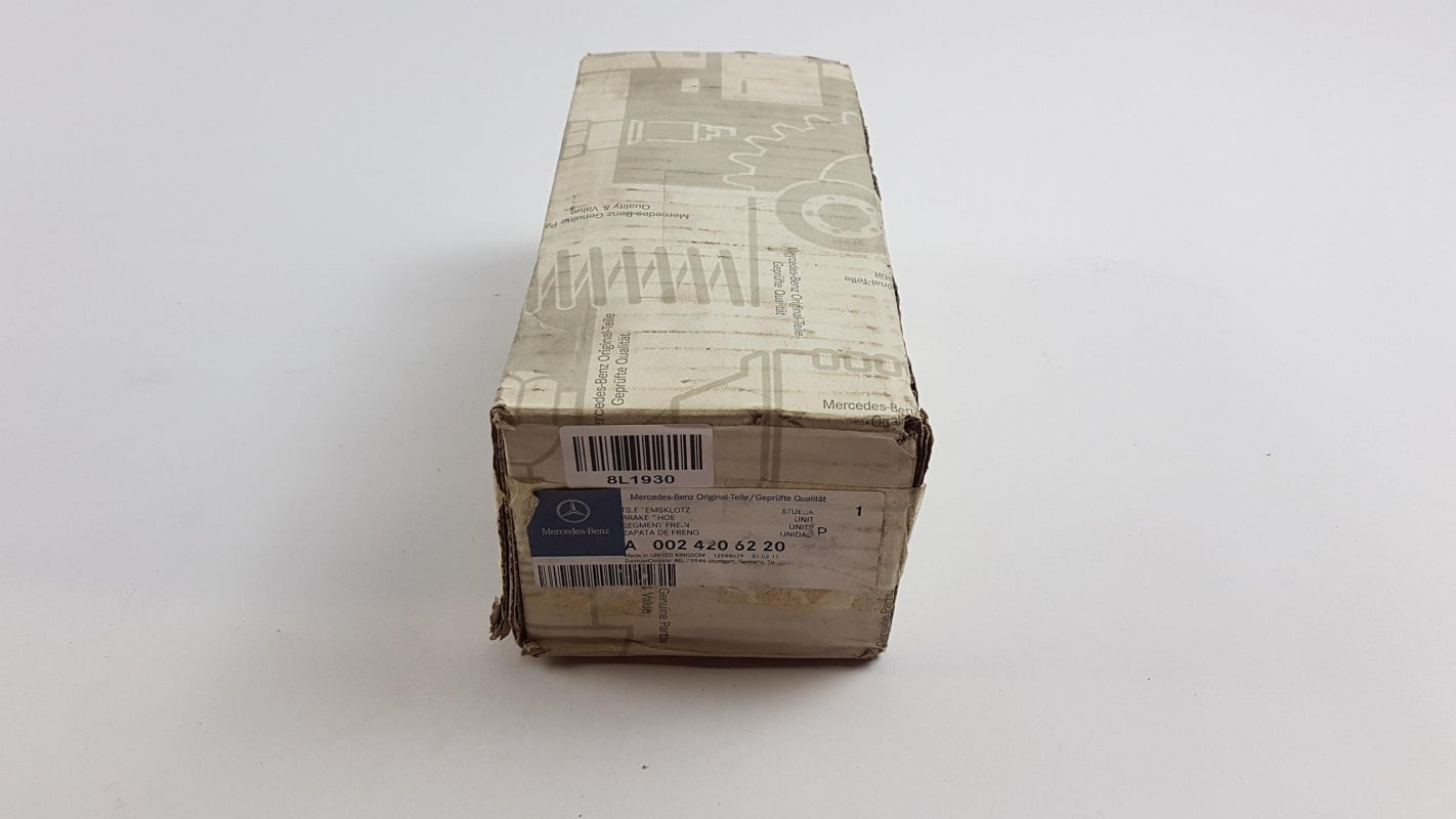 Original OE MERCEDES-BENZ Bremsbeläge A0024206220