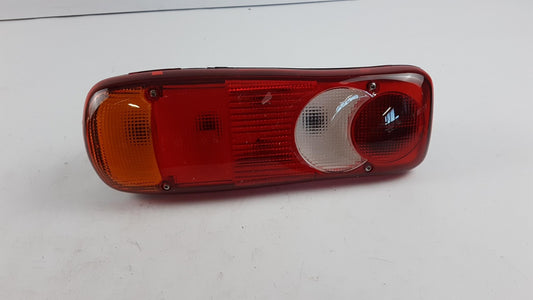 Original RENAULT Master III Heckleuchte Rückleuchte Rechts 265500292R