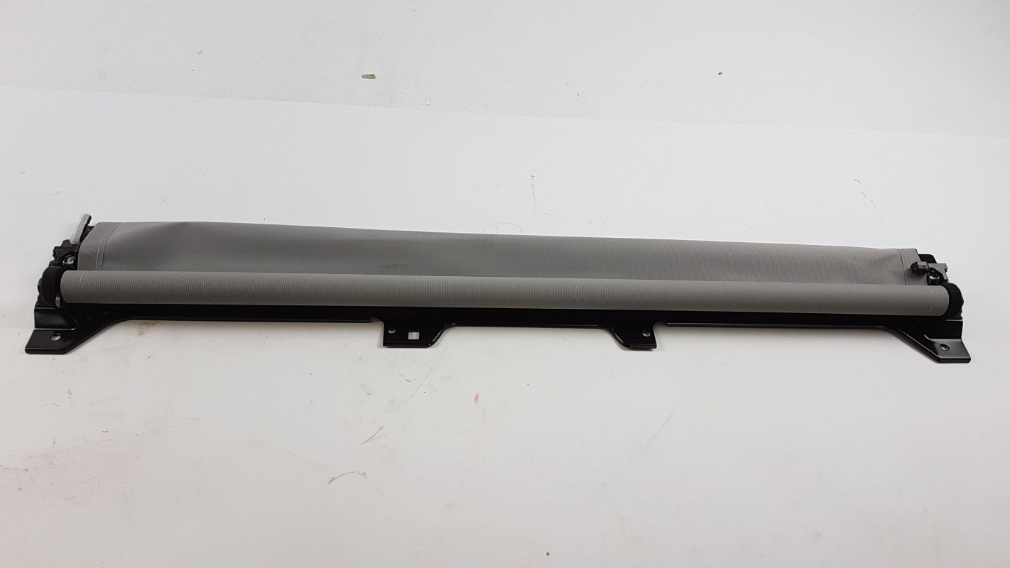 Original OE HYUNDAI/KIA Sonnenschutzrollo 816661P000ED