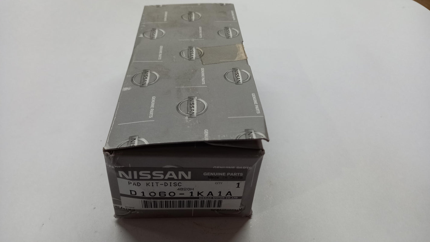 Original OE NISSAN Bremsbeläge D10601KA1A