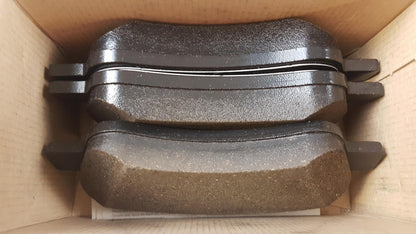 Original OPEL Crossland X Bremsbeläge Satz Vorne 3649088