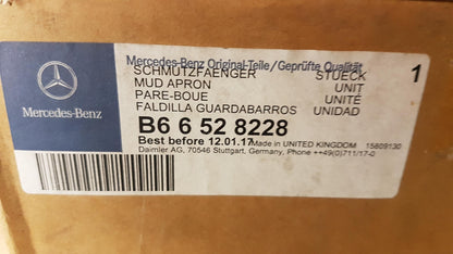 Original OE MERCEDES-BENZ Schmutzfänger B66528228