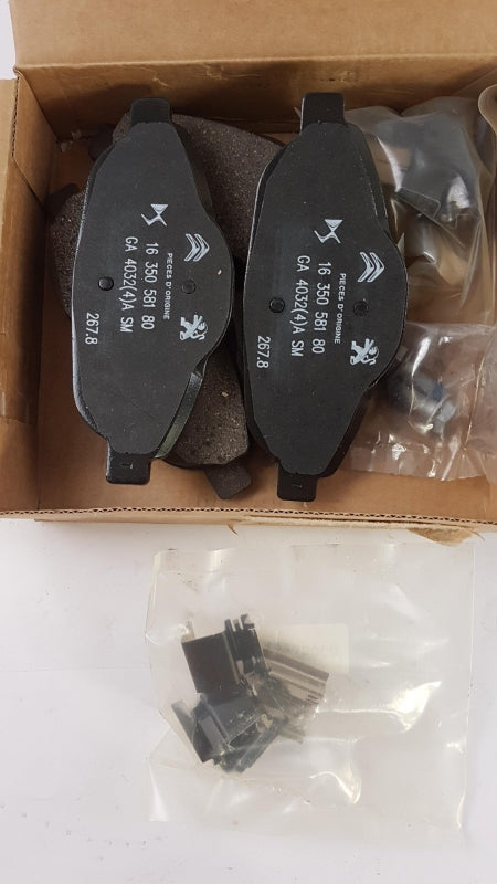 Original PEUGEOT 308 I (T7) Bremsbeläge Bremsklötze Vorne 1635058180
