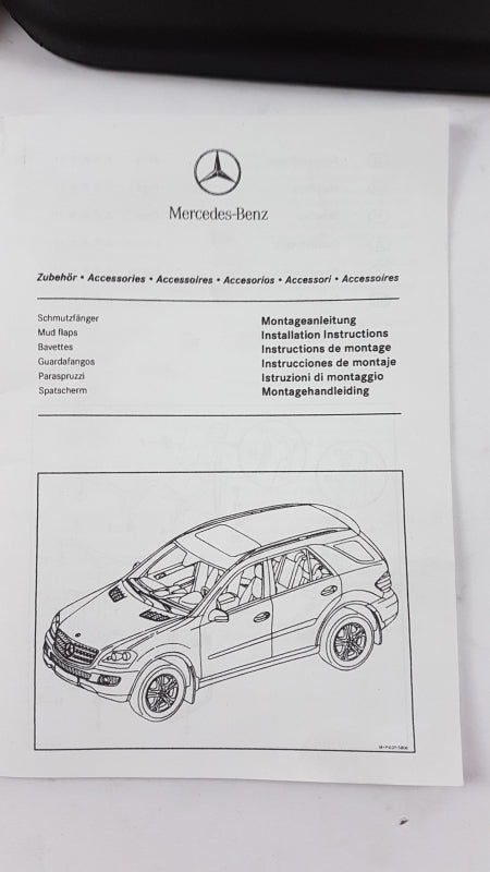 Original OE MERCEDES-BENZ Schmutzfänger B66528228