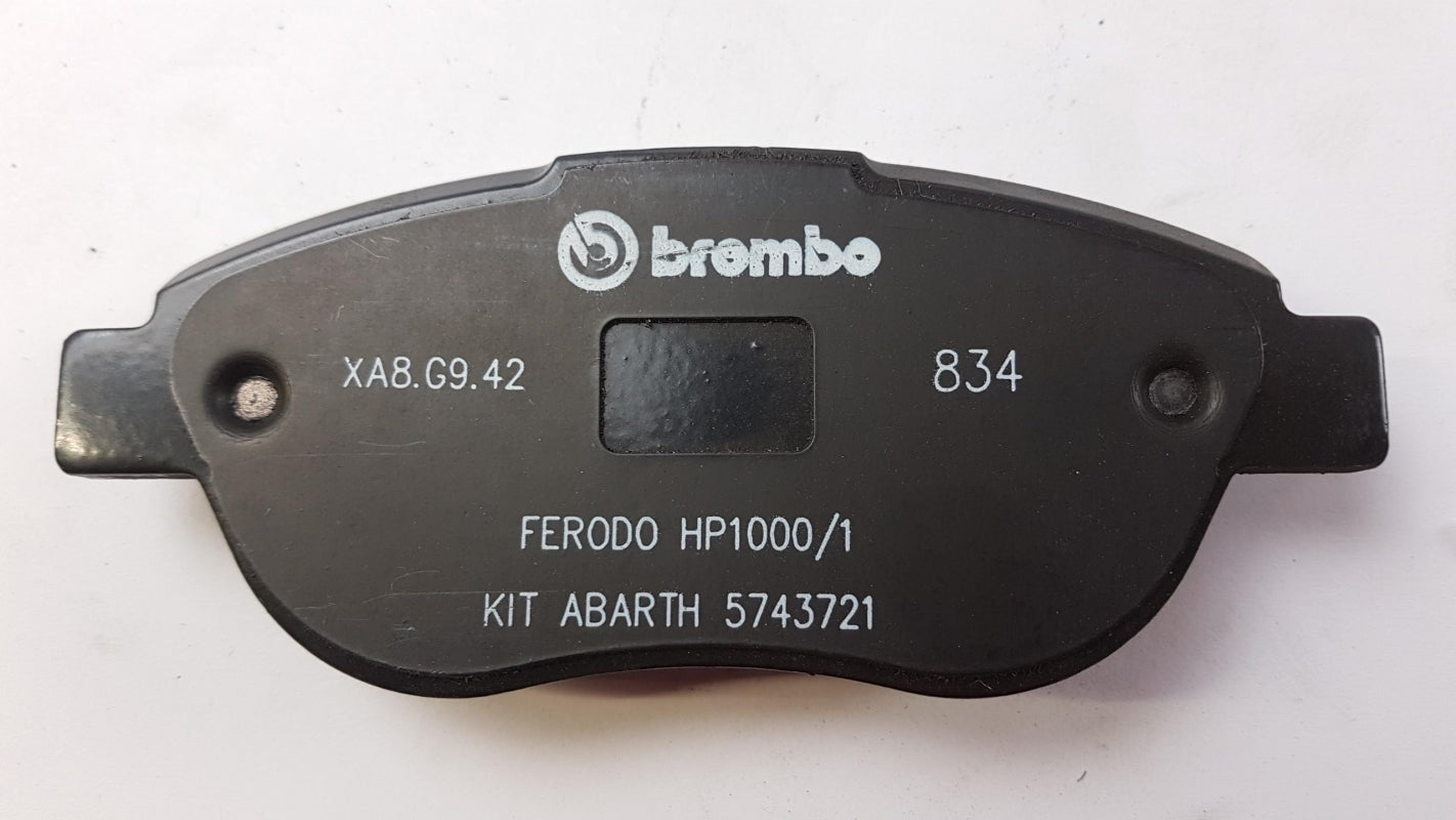 Original ABARTH 500 '08-'12 Bremsbeläge Bremsklötze vorne 5743721