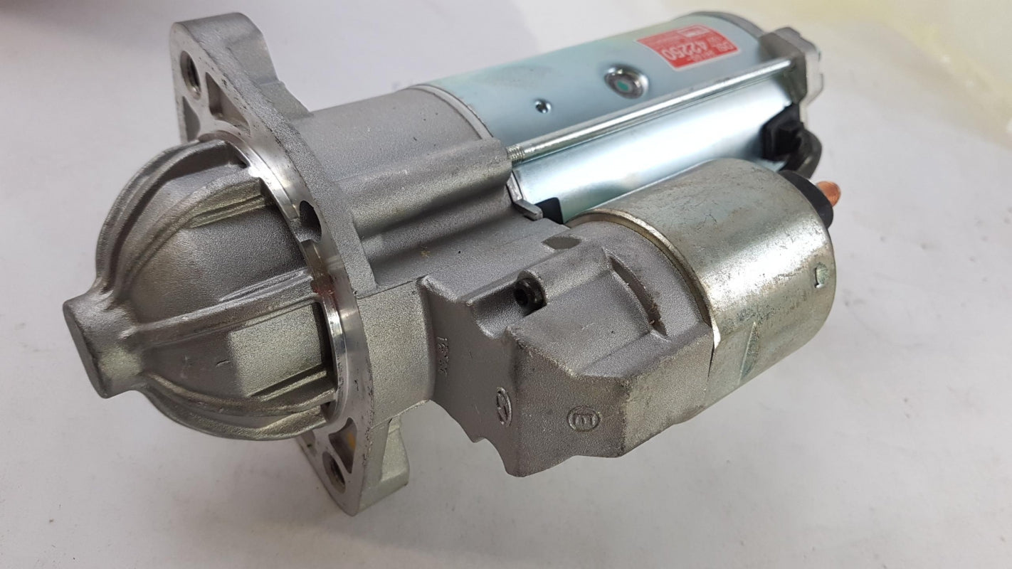 Original HYUNDAI H-1 H100 2.5 TD Anlasser 3610042250