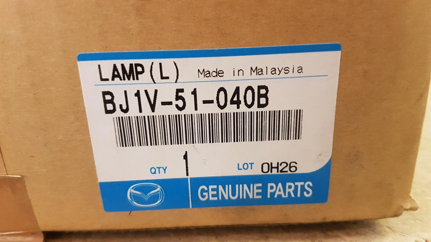 Original MAZDA 323 (BJ) Hauptscheinwerfer Frontlicht links BJ1V51040B