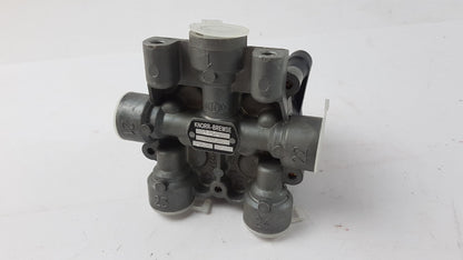 Original MERCEDES-BENZ W670 Vario Vierkreisschutzventil A0034317606