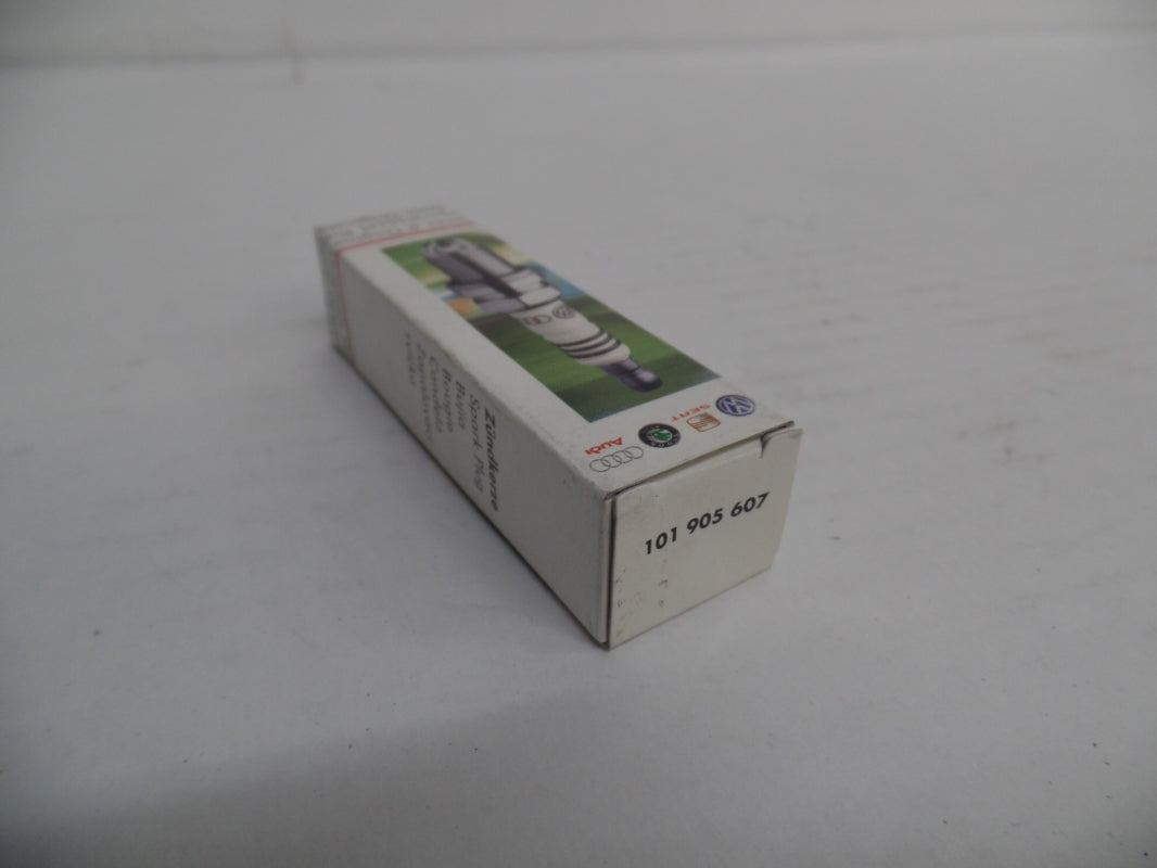 Original OE Volkswagen spark plug 101905607 